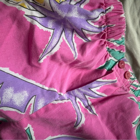 Vintage 90s Pink Pineapple Print Shorts You Babes Size Medium Elastic Waist - Picture 4 of 4